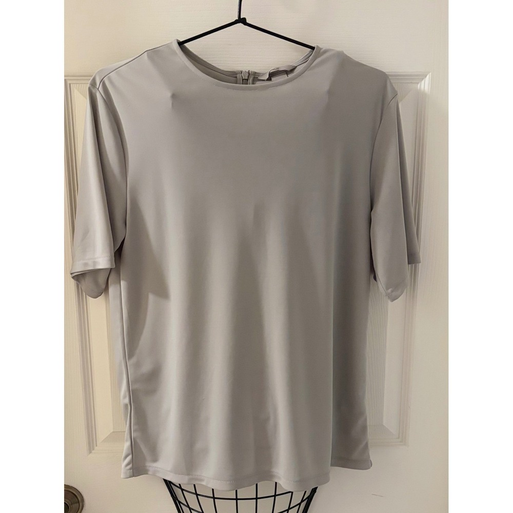 H&M Womens Small Gray Short Sleeve Round Neck Zip Back Blouse